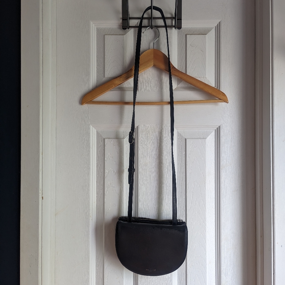 Matt & Nat black crossbody